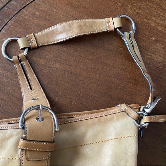 Vintage Coach Tan Hobo Purse Handbag - Picture 3 of 14